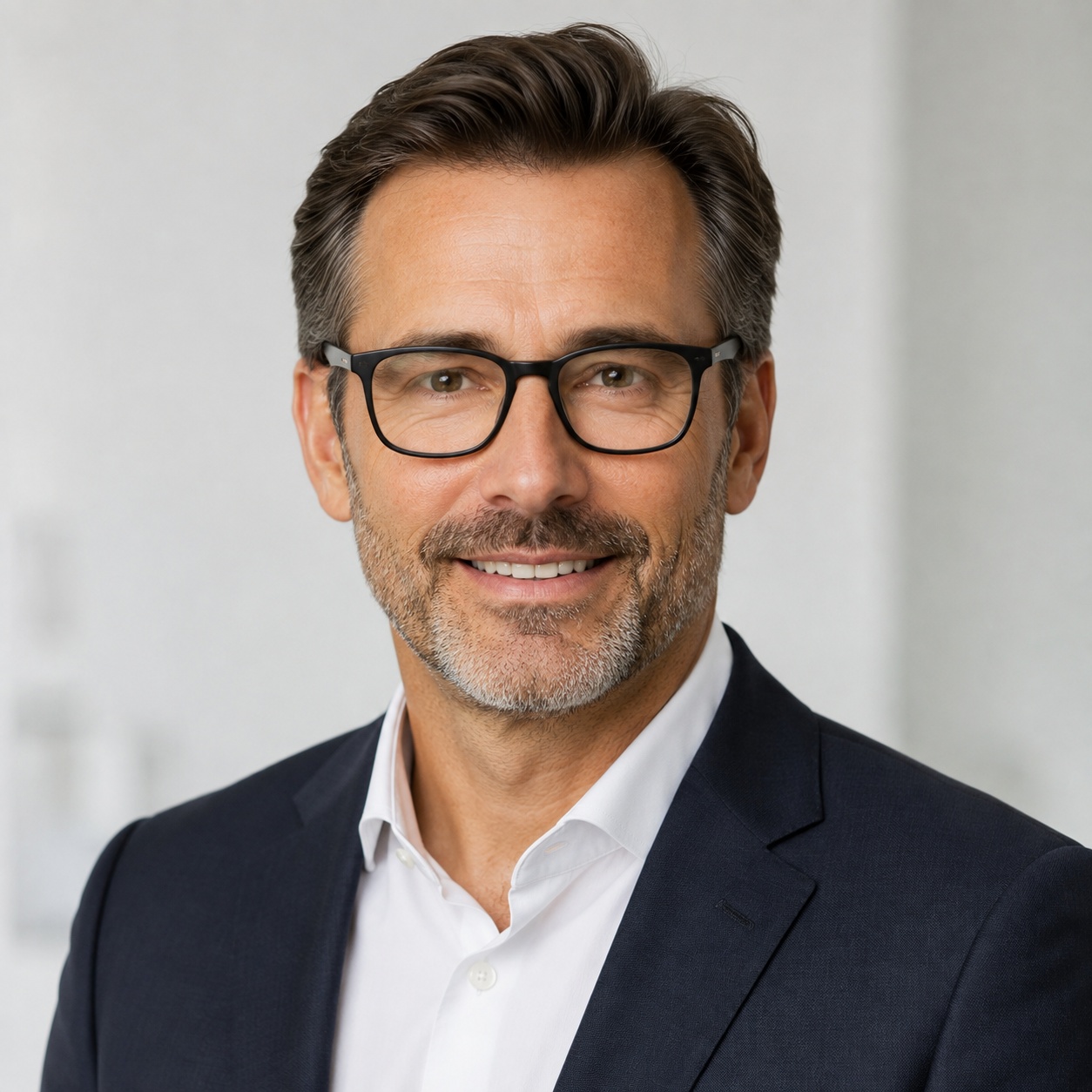 Dr. Daniel Hoffmann